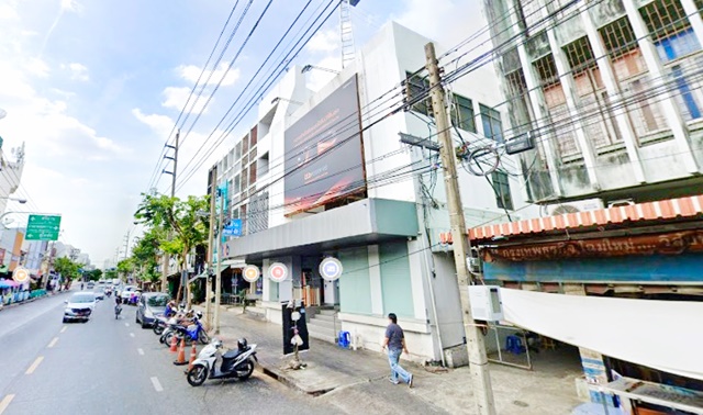 ศรีย่าน ดุสิต แยกราชวิถี พระราม 8 ให้เช่า อาคารพาณิชย์ 3.5ชั้น ตลาดราชวัตร  17ตรว. 180 ตรม. 3นอน  เซนต์แอนดรูว์ บริติช อินเตอร์