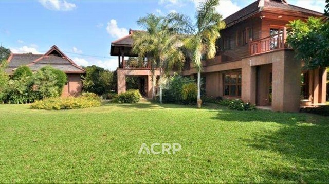 ขายบ้านสไตล์รีสอร์ทริมแม่น้ำปิง สารภี จ.เชียงใหม่ 