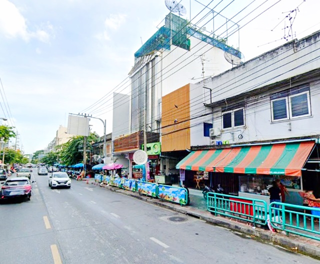 ดุสิต แยกราชวิถี พระราม 8 ให้เช่า อาคารพาณิชย์ 3.5ชั้น ตลาดราชวัตร 16 ตรว. ศรีย่าน  3นอน  เซนต์แอนดรูว์ บริติช