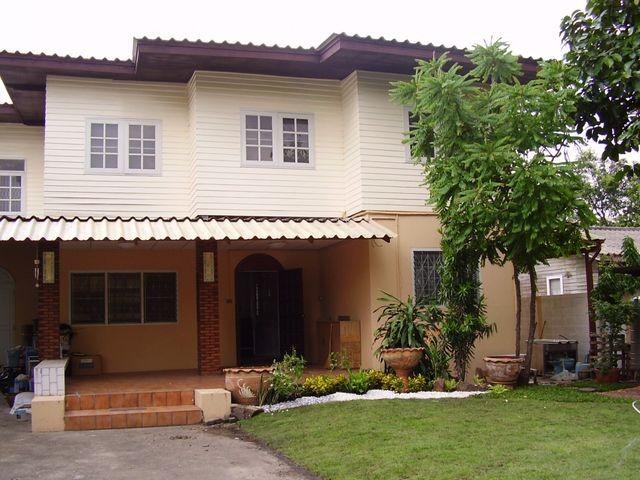 ให้เช่าบ้านเดี่ยว 2 ชั้น เขตดุสิต ซอยศรีย่าน 3 ใกล้มหาวิทยาลัยสวนดุสิต 